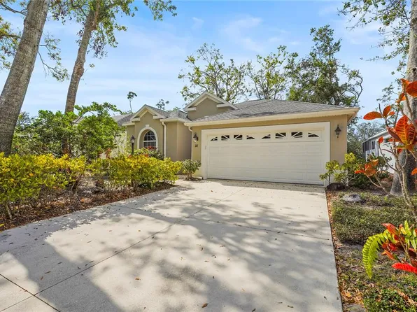 28 Tall Trees Ct, Sarasota, FL 34232