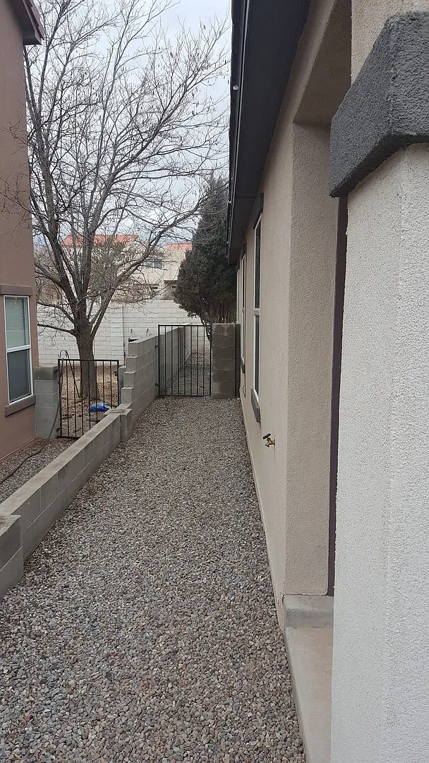 Great Gated Community! — Photo 3