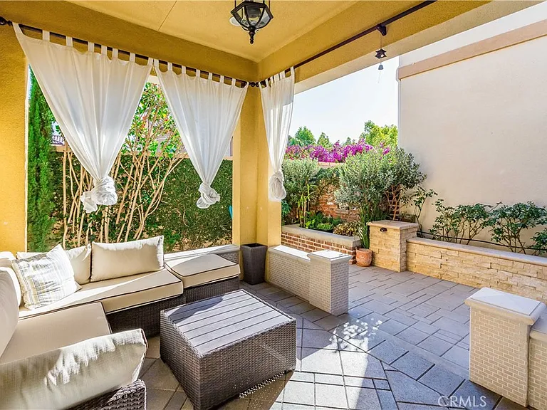 38 Torosa — Photo 27