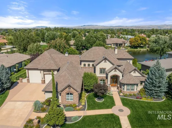 1046 W Sherington Dr, Eagle, ID 83616