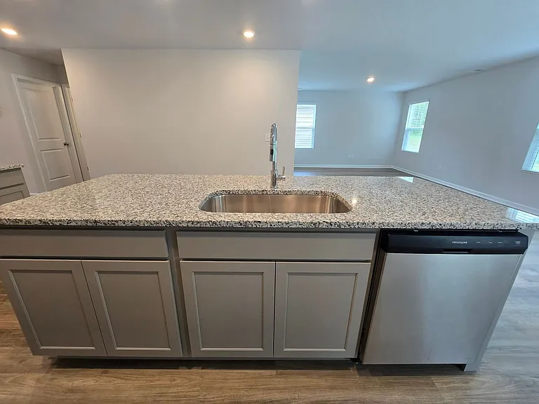 7091 Woodline Dr SW — Photo 23
