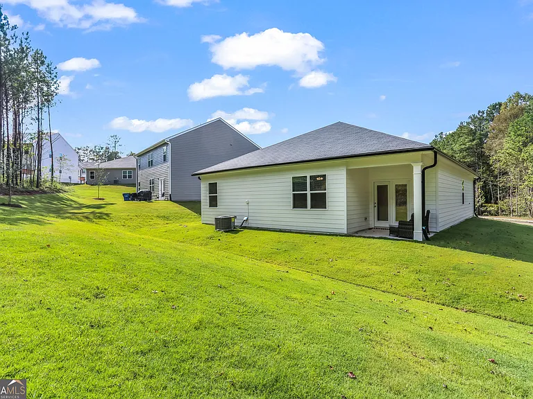 3688 Chevington Ct SE — Photo 24