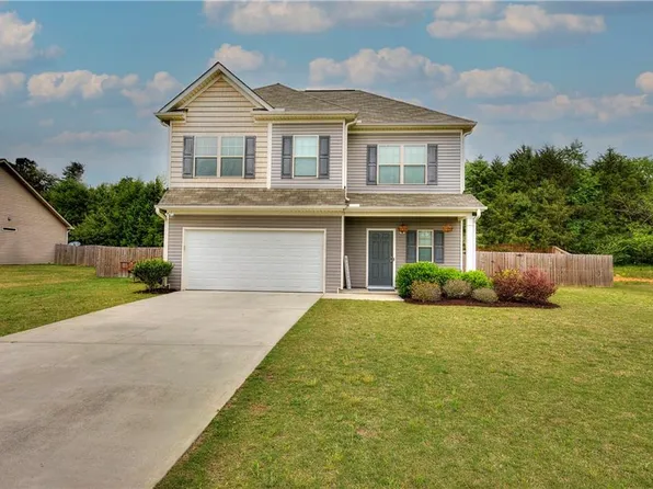 50 Oak Hollow Way, Aragon, GA 30104