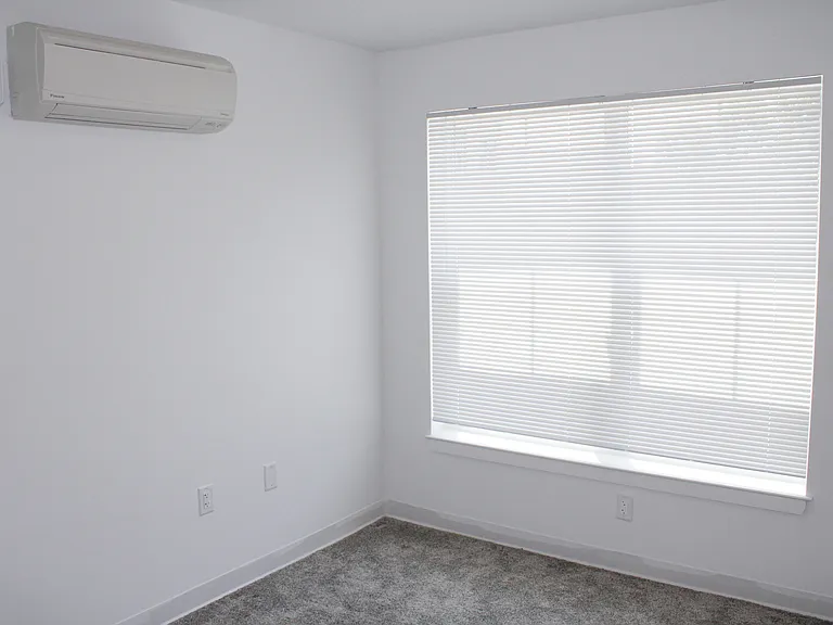Point and Ravine Apartments — Photo 10