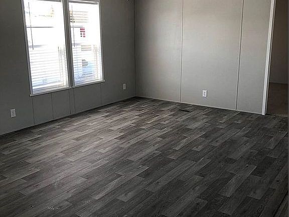 2nd image of 6096 Alexandra St