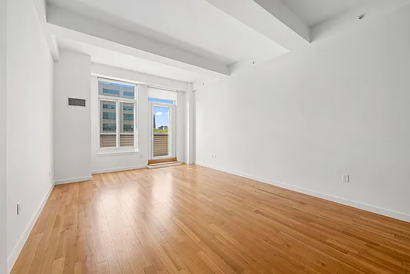 Rented by Compass | media 23