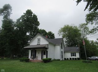 112 Orchard St, Waynetown, IN 47990