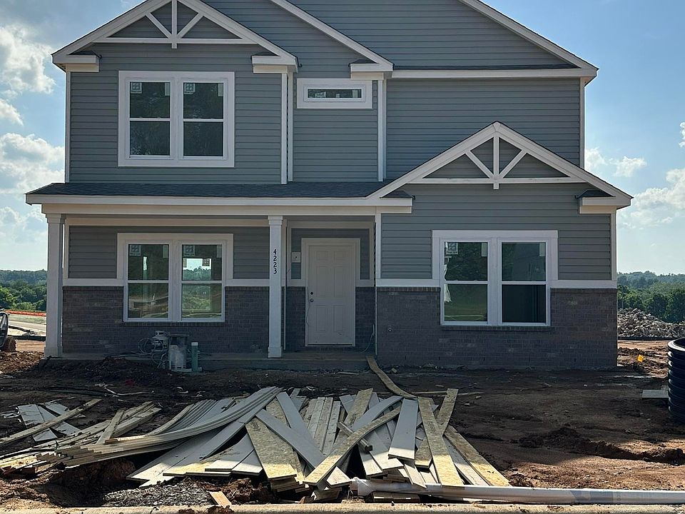 2nd image of 4223 N Rosewood Dr