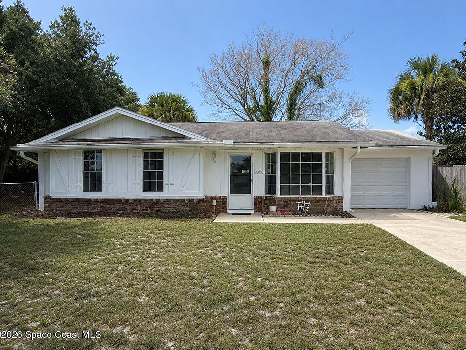 1st image of 2626 Sabrina St NE