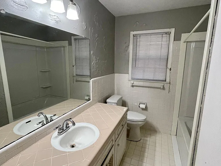 1523 Heritage Dr — Photo 13