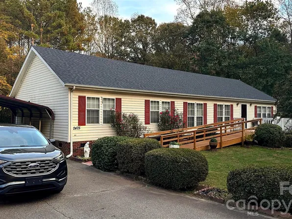 2475 S Brushwood Cir, Newton, NC 28658