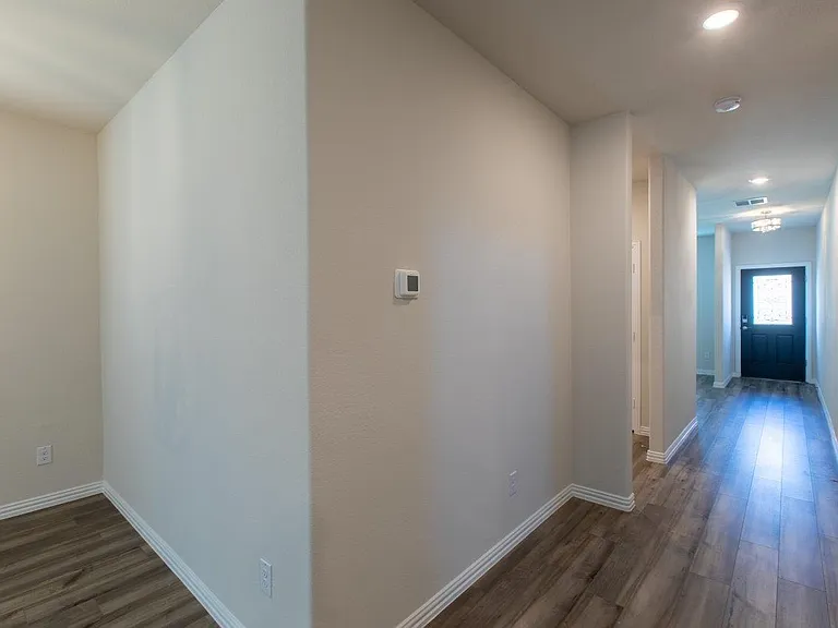 1604 Mineral Point Pl — Photo 6