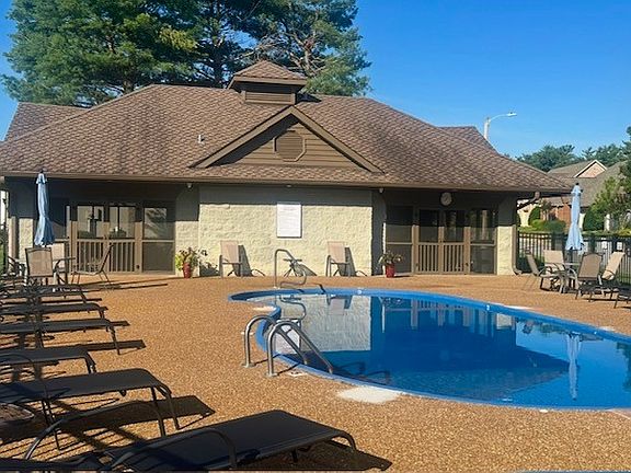 5th image of 5000 Lancelot Ct