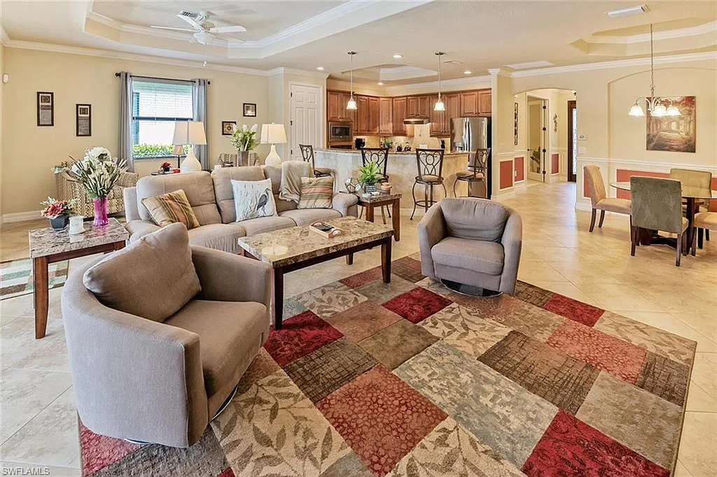 2 bed, 2.5 bath, 1850 sqft, $12,000 — Photo 4