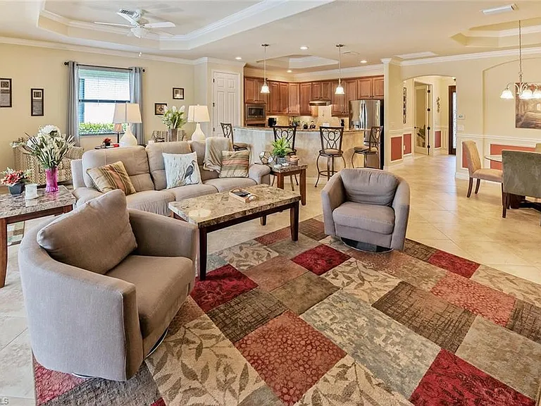 9415 Piacere Way — Photo 4
