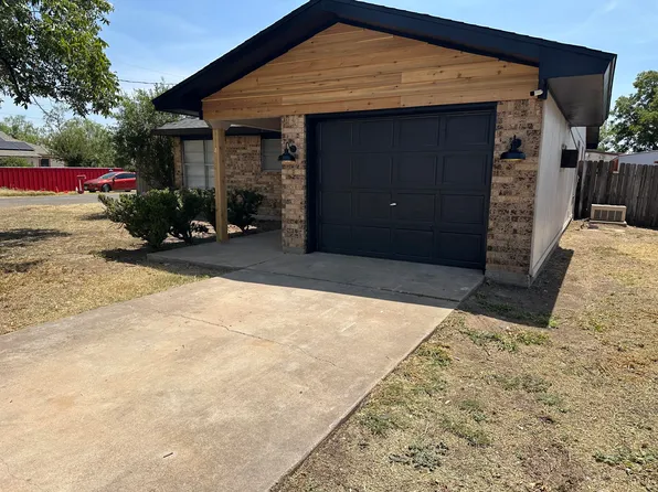 425 E 32nd St, San Angelo, TX 76903
