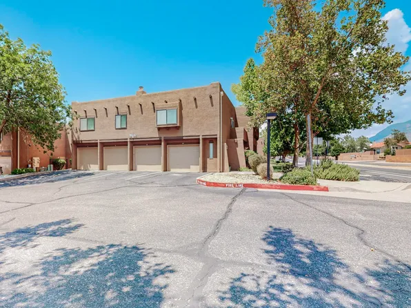 5801 E Lowell St NE #12D, Albuquerque, NM 87111