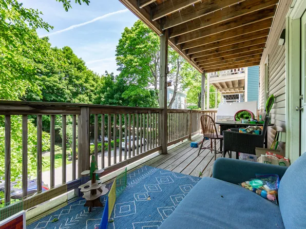 279 Concord Ave #2, Cambridge, MA 02138