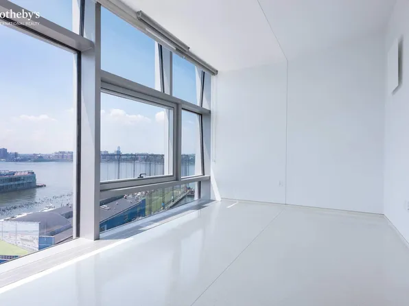 100 Eleventh Avenue image 12 of 19