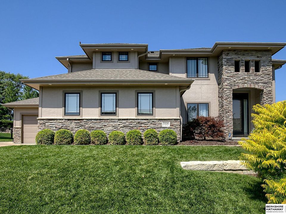 1st image of 3326 S 188th Ave