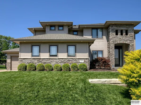 3326 S 188th Ave, Omaha, NE 68130