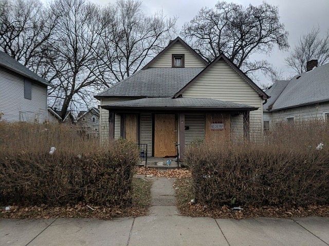 1st image of 204 N Lasalle St