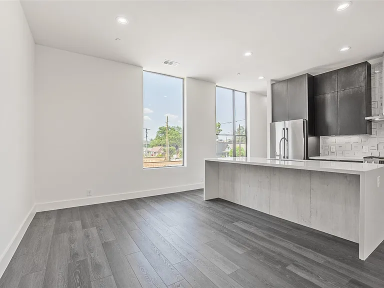 4322 Roseland Ave #3 — Photo 29