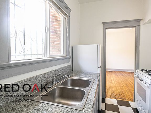 4th image of 945 Beacon Ave APT 107