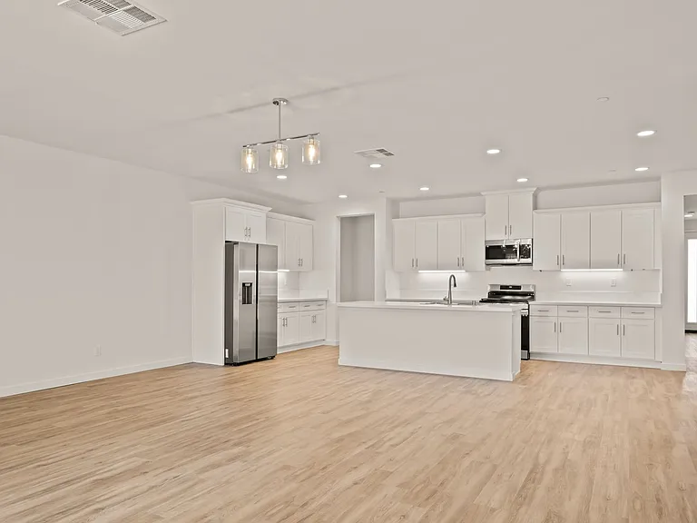 49120 Cochran Dr — Photo 4