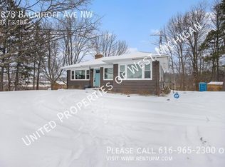 6878 Baumhoff Ave NW, Grand Rapids, MI 49544