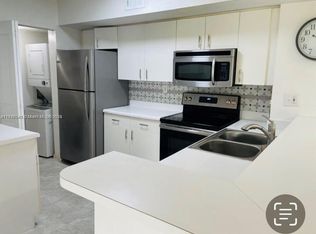 2600 S University Dr APT 130, Davie, FL 33328