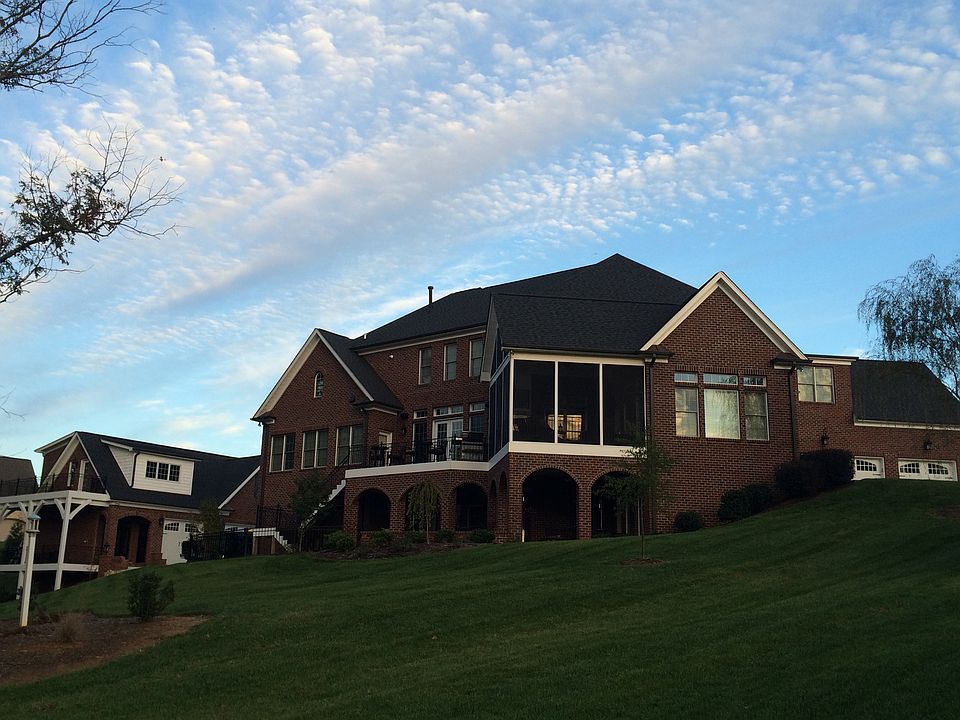 2nd image of 812 Osprey Ridge Rd