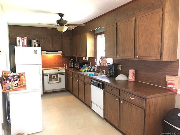 5th image of 133 W Meadowview Dr