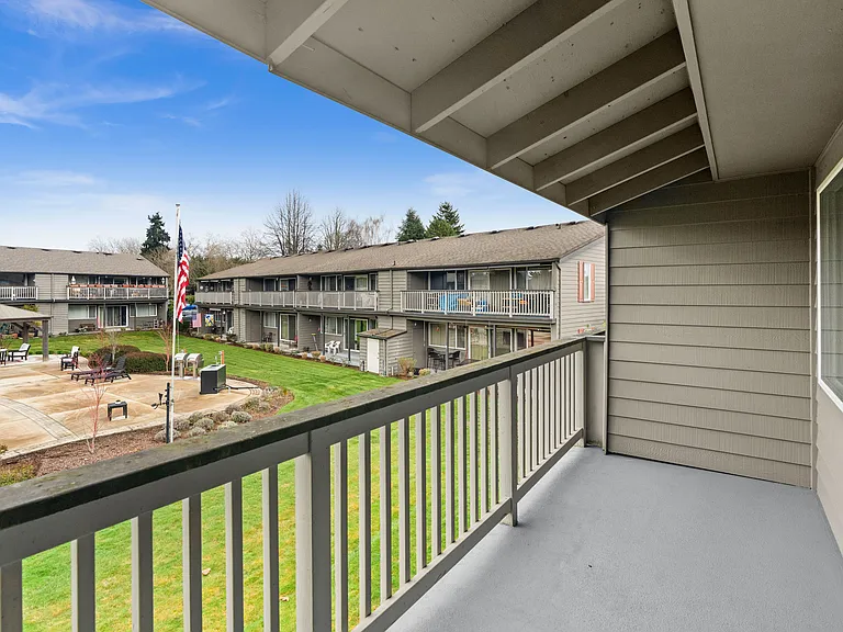 1 Bed 1 Bath Standard - 716 Sq Ft 1 Bed 1 Bath Standard - 716 Sq Ft