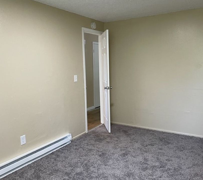 Parkside West 325 SW Academy St Dallas OR Zillow