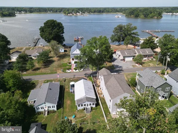 1324 Monroe Bay Ave, Colonial Beach, VA 22443