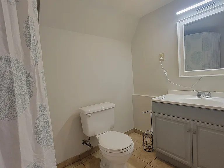 63 Boyer St #LOWER LEVEL — Photo 7