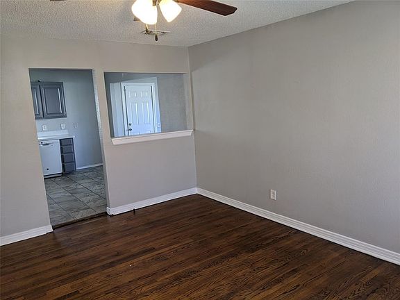 2nd image of 3113 Bonnie Brae Ave