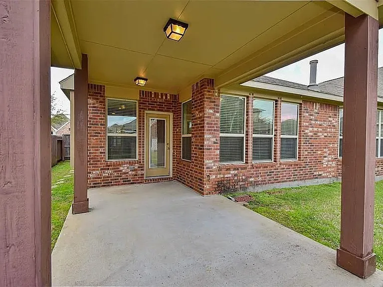 17626 Sauki Ln — Photo 33
