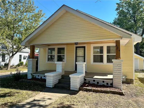 604 S Pennsylvania Ave, Columbus, KS 66725