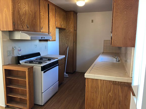 3rd image of 3191 Atwater Ave