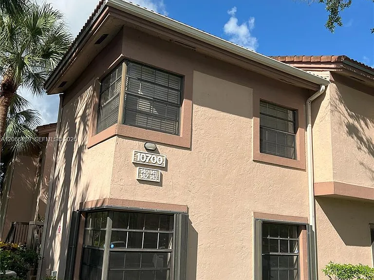 10700 NW 14th St #142 — Photo 1