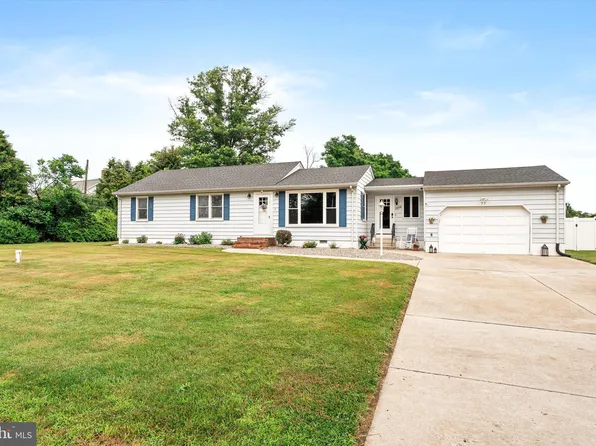 77 Old York Rd, Chesterfield, NJ 08515