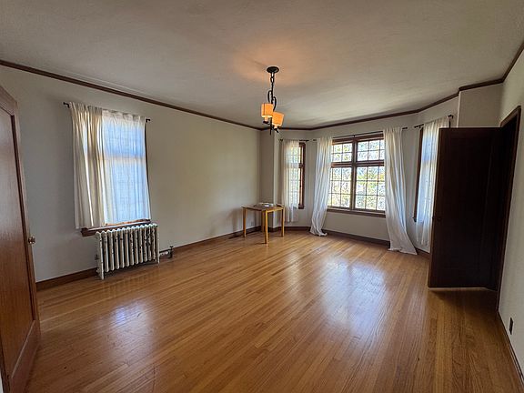 3rd image of 1418 Central Ave APT 19