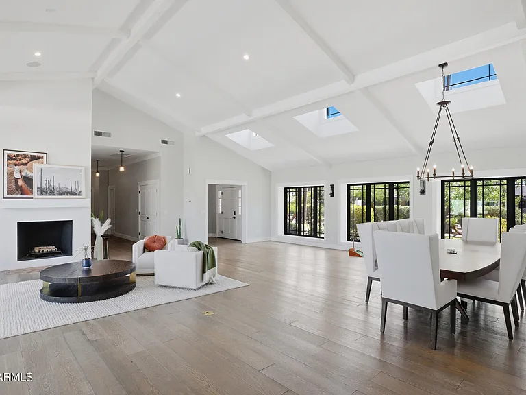4461 N Launfal Ave — Photo 4