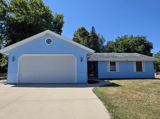 10719 W Calumet ROAD, Milwaukee, WI 53224