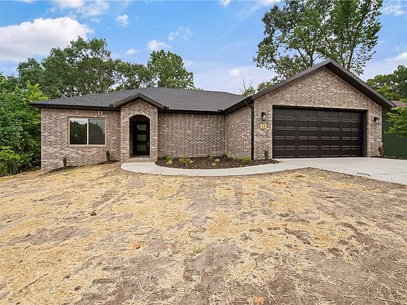 2nd image of 12 Walney Dr