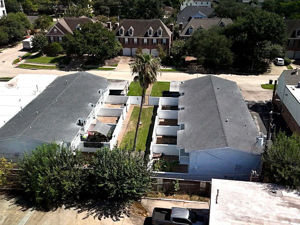 2nd image of 5506 Beverlyhill St