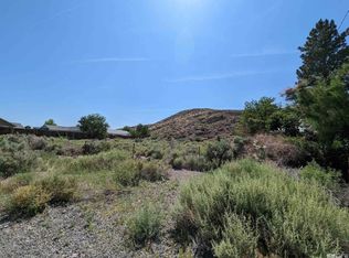 665 Pike St, Dayton, NV 89403