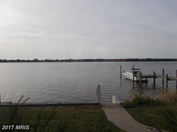 Sweeping River Views!